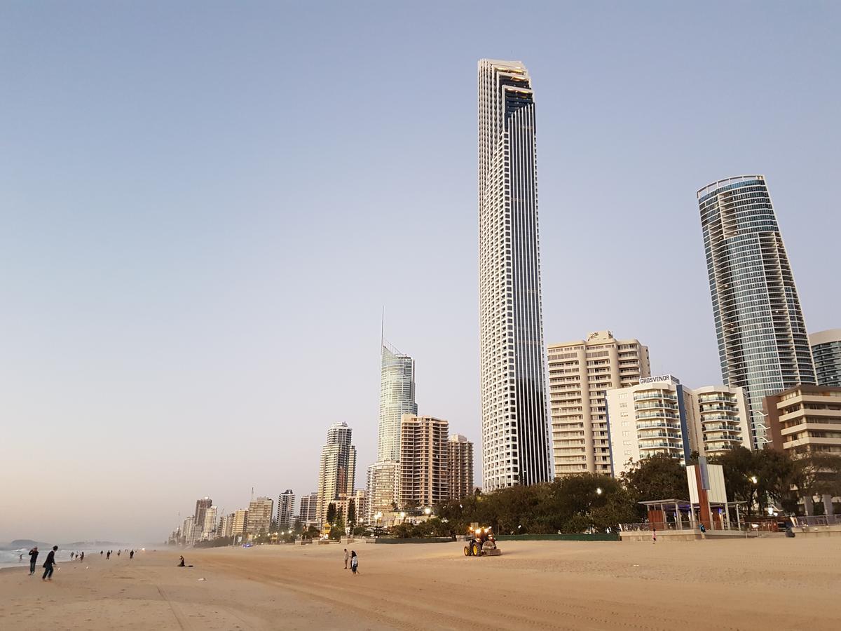 Monte Carlo Leilighet Surfers Paradise Eksteriør bilde